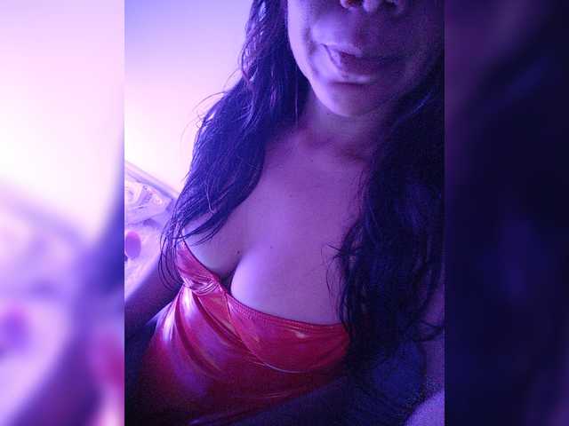 NinaBelluschi live cam on BongaCams