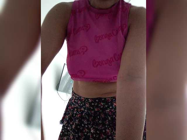 NinaBelluschi's BongaCams show and profile