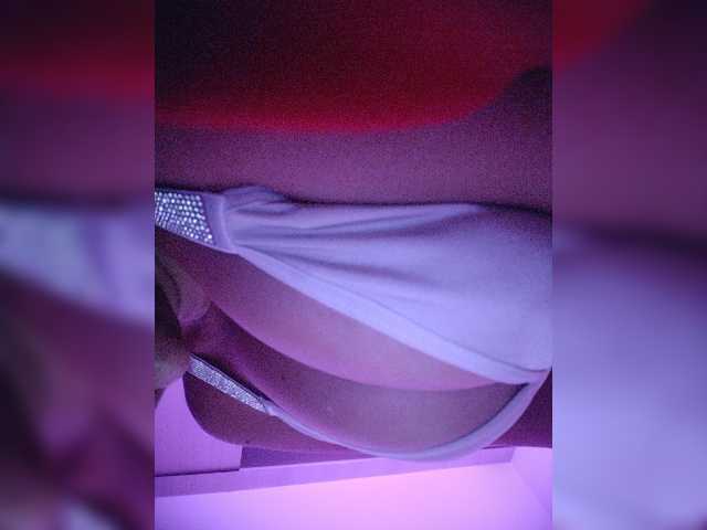NinaBelluschi live cam on BongaCams