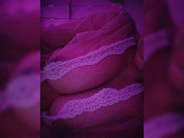 NinaBelluschi — live female cam