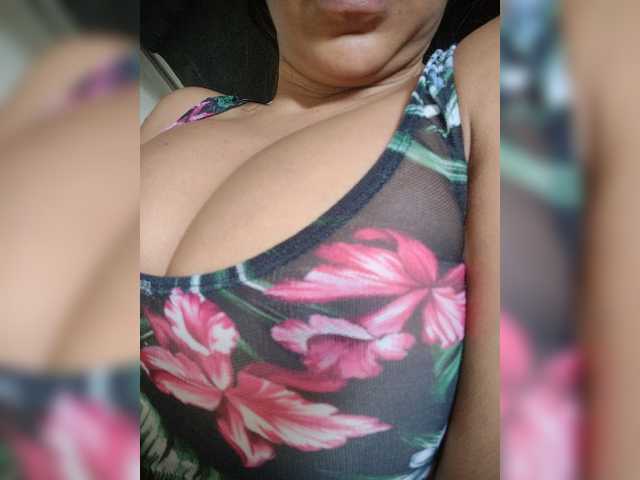 NinaBelluschi live cam on BongaCams