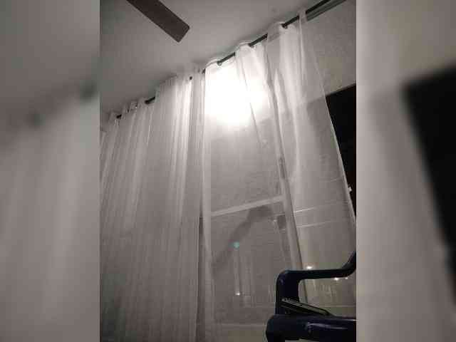 NinaBelluschi webcam