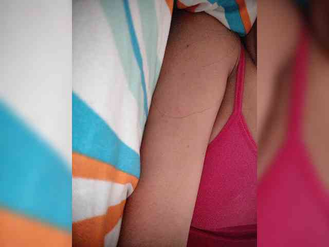 NinaBelluschi webcam