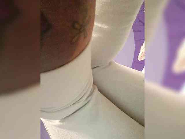 NinaBelluschi webcam