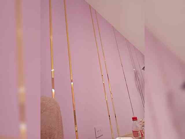 NinaBelluschi webcam