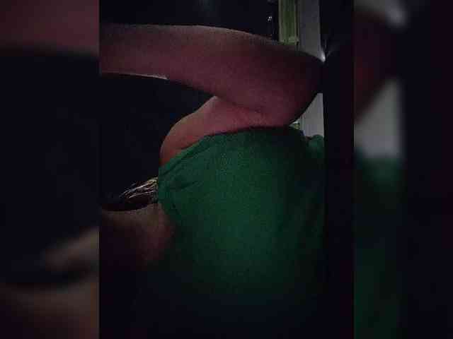 NinaBelluschi webcam