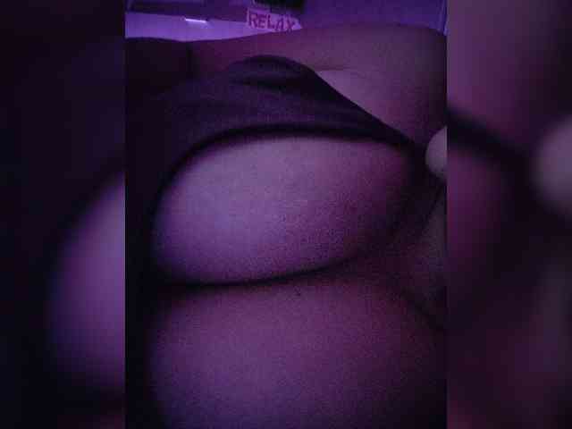 NinaBelluschi webcam