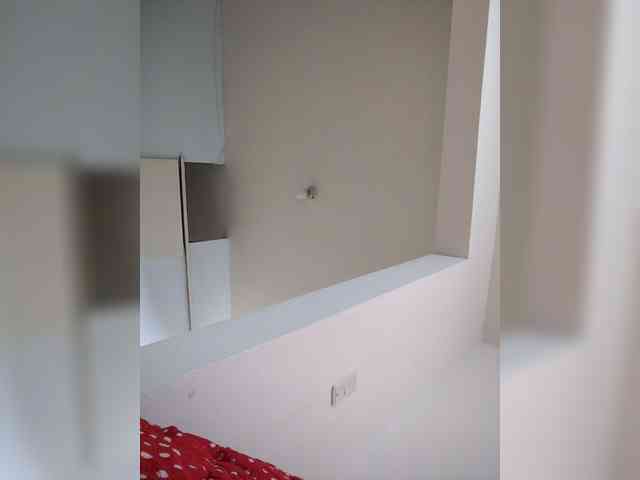 NinaBelluschi webcam