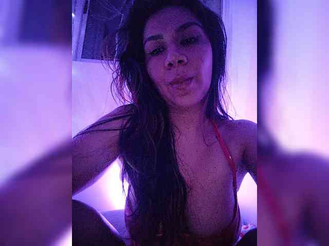 NinaBelluschi webcam