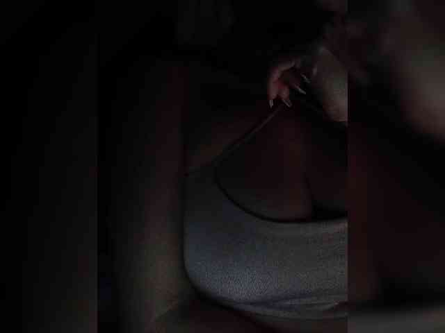 NinaBelluschi webcam