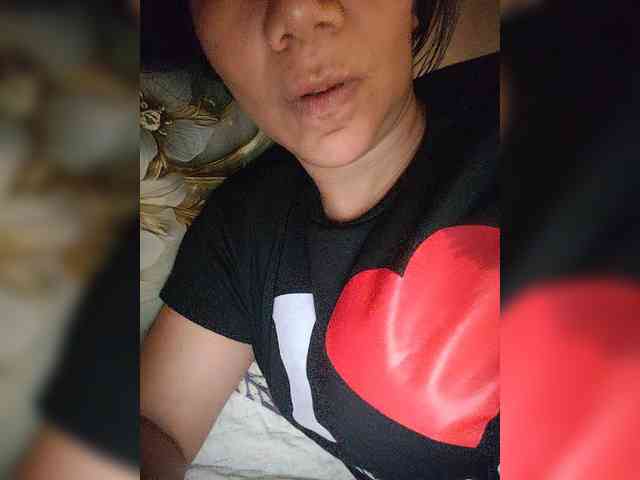 NinaBelluschi webcam