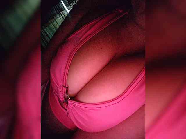 NinaBelluschi webcam