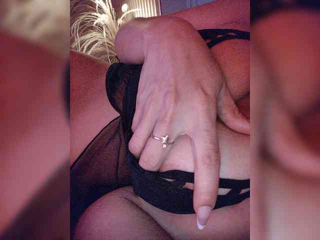 NinaBelluschi webcam