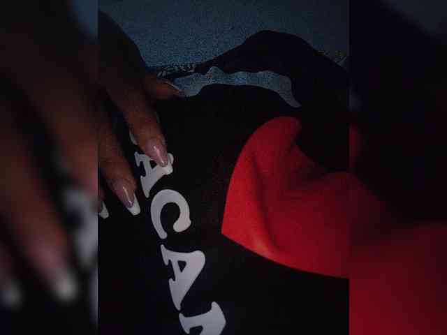 NinaBelluschi webcam