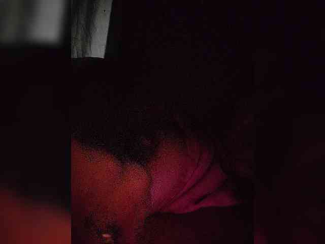 NinaBelluschi webcam