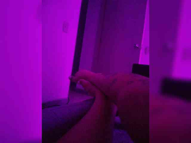 NinaBelluschi webcam