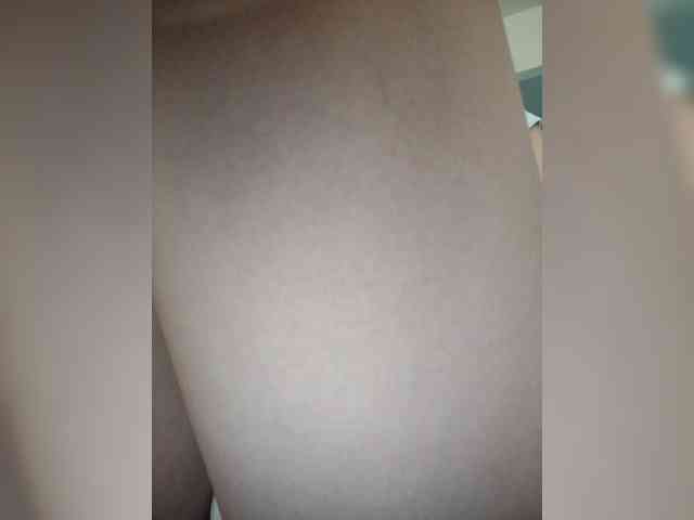 NinaBelluschi webcam