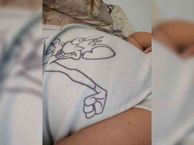 NinaBelluschi webcam