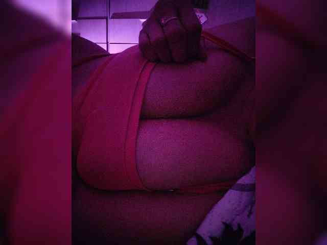 NinaBelluschi webcam