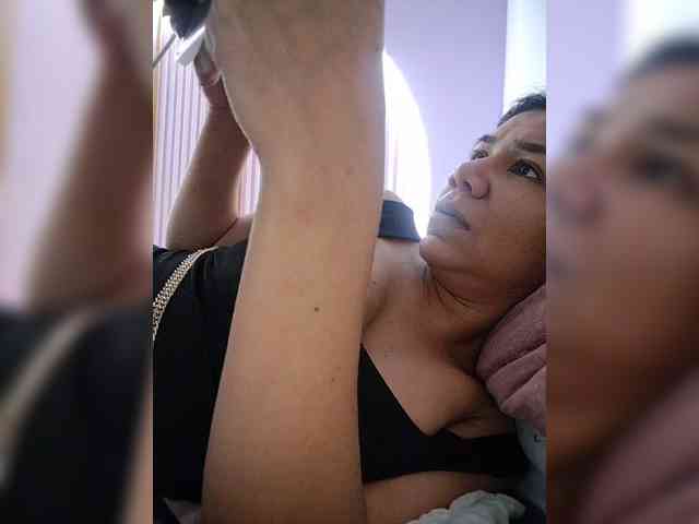 NinaBelluschi webcam
