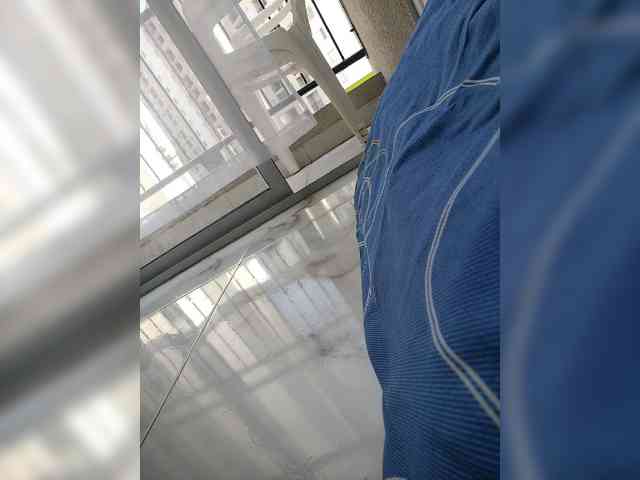 NinaBelluschi webcam