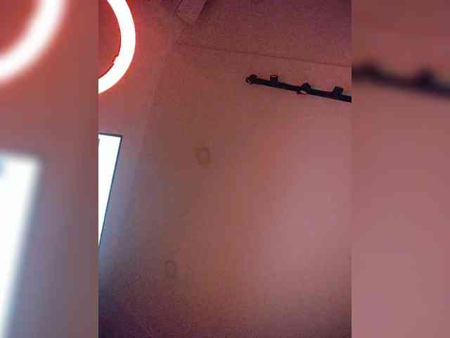 NinaBelluschi webcam