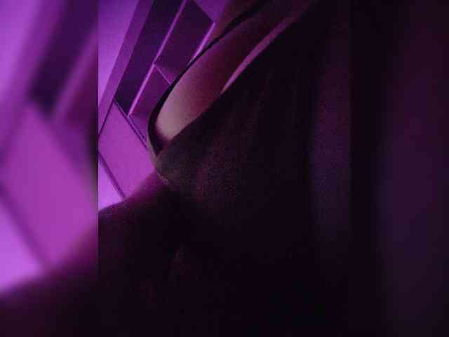 NinaBelluschi webcam