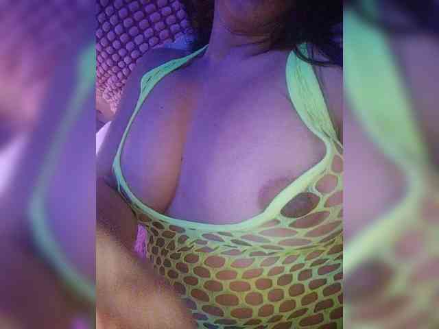 NinaBelluschi webcam