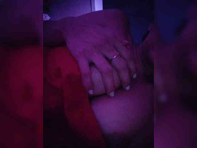 NinaBelluschi webcam