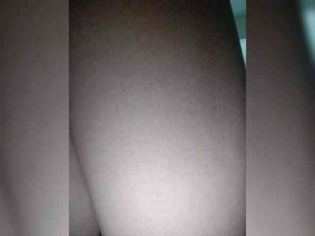 NinaBelluschi webcam