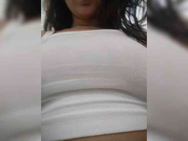 NinaBelluschi webcam