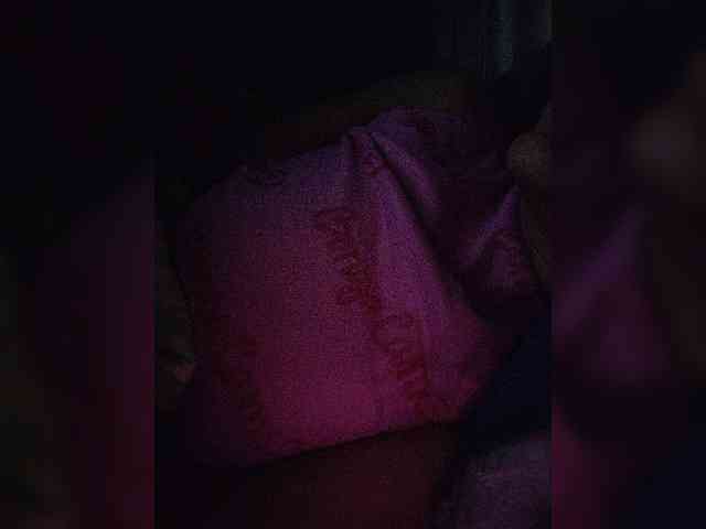 NinaBelluschi webcam