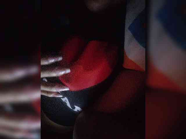 NinaBelluschi webcam