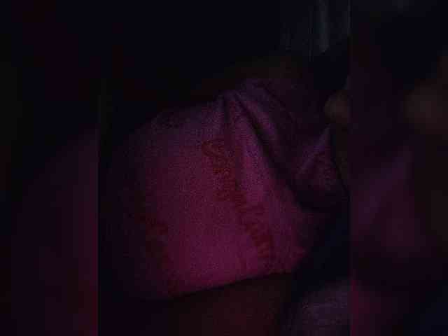 NinaBelluschi webcam