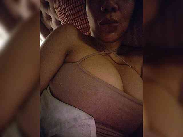 NinaBelluschi webcam