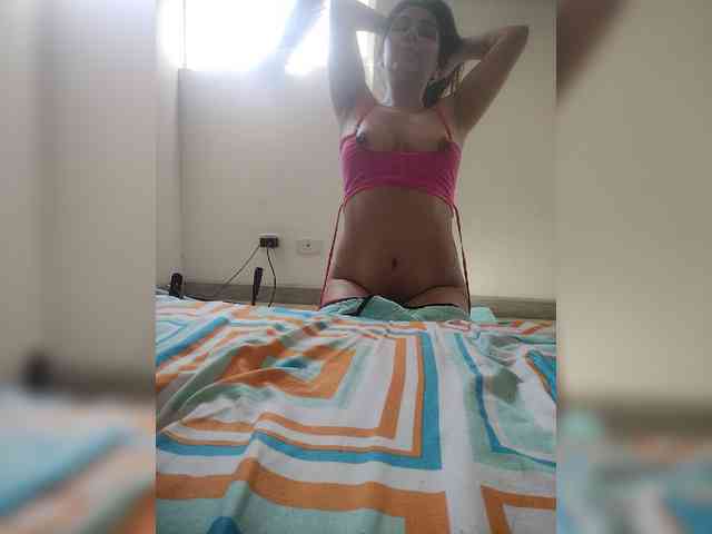 NinaBelluschi webcam