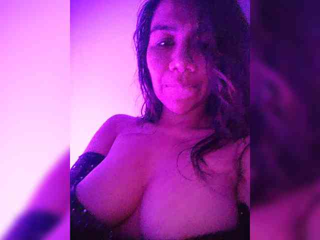 NinaBelluschi webcam