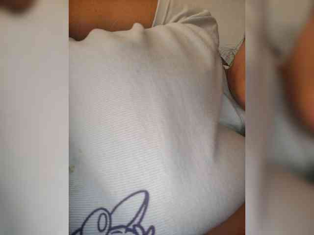 NinaBelluschi webcam