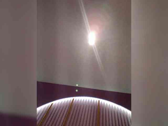 NinaBelluschi webcam