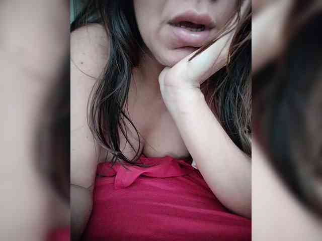 NinaBelluschi webcam