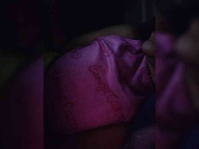 NinaBelluschi webcam