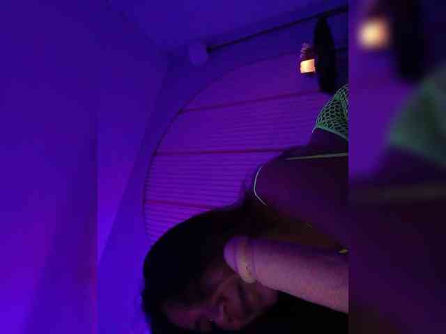 NinaBelluschi webcam