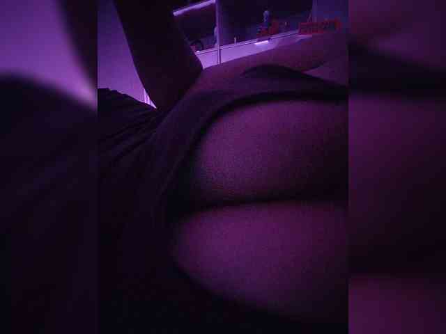 NinaBelluschi webcam
