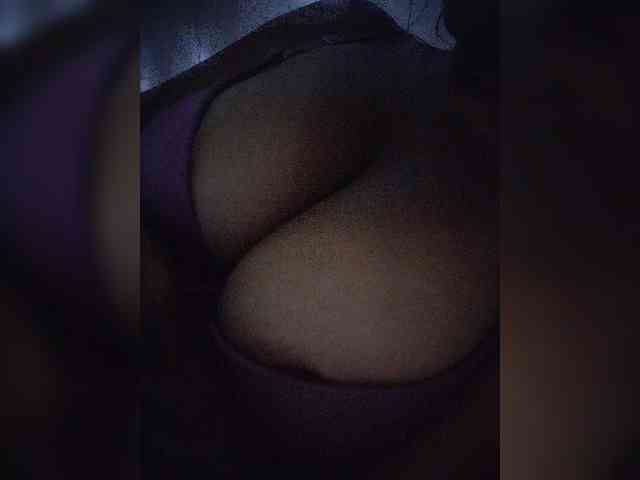 NinaBelluschi webcam