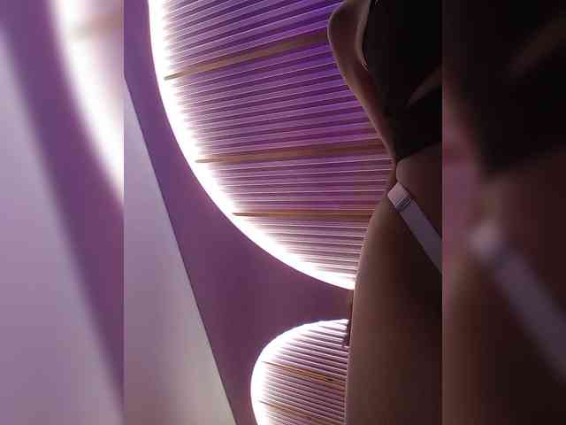 NinaBelluschi webcam