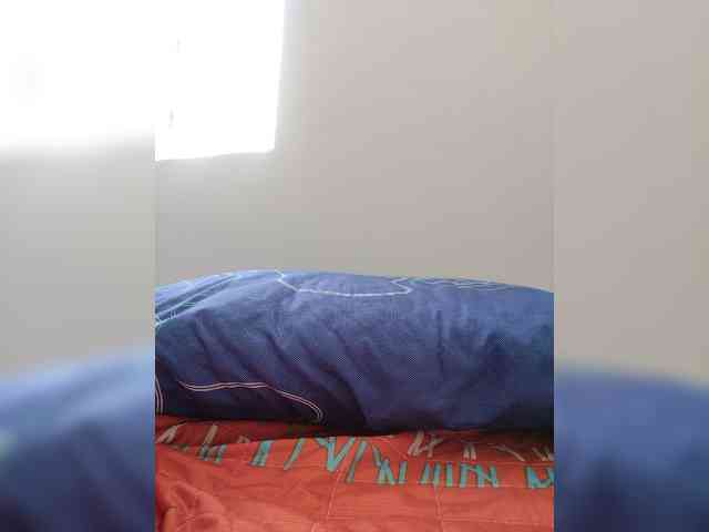 NinaBelluschi webcam