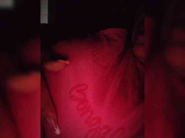 NinaBelluschi webcam