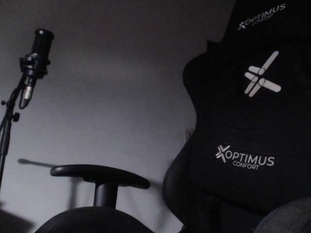 CRIXXO7 live cam