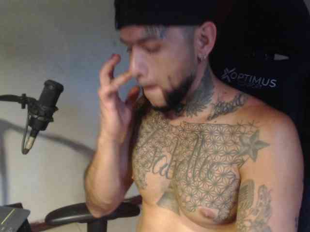 CRIXXO7