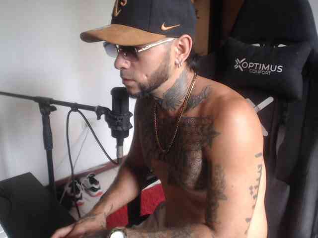 CRIXXO7